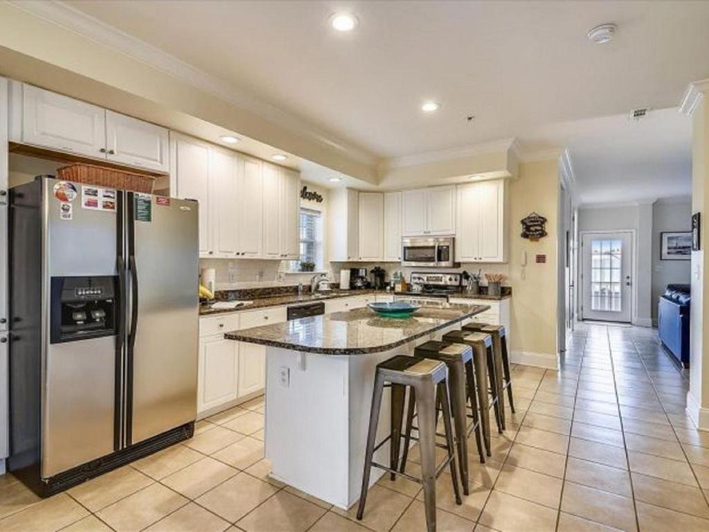 Ocean View Luxury Rental - Sleeps 16 Мертл-Біч Екстер'єр фото